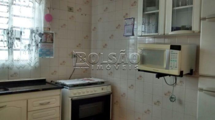 Sobrado à venda com 3 quartos, 100m² - Foto 2