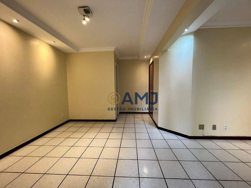 Apartamento para alugar com 3 quartos, 110m² - Foto 14