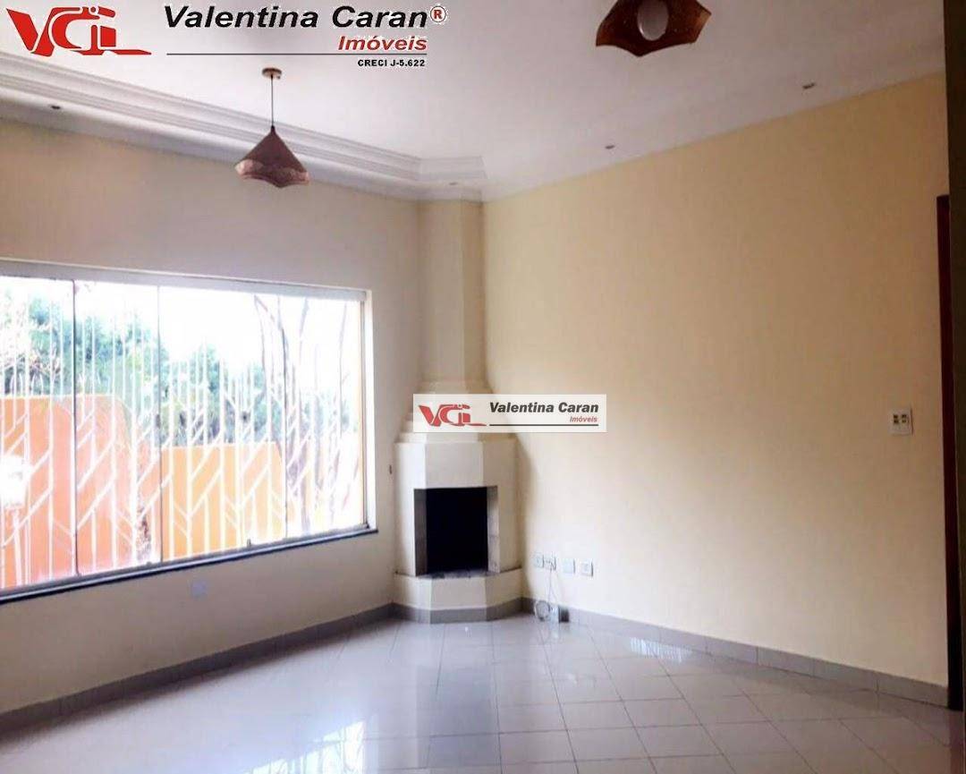 Casa à venda com 3 quartos, 222m² - Foto 7