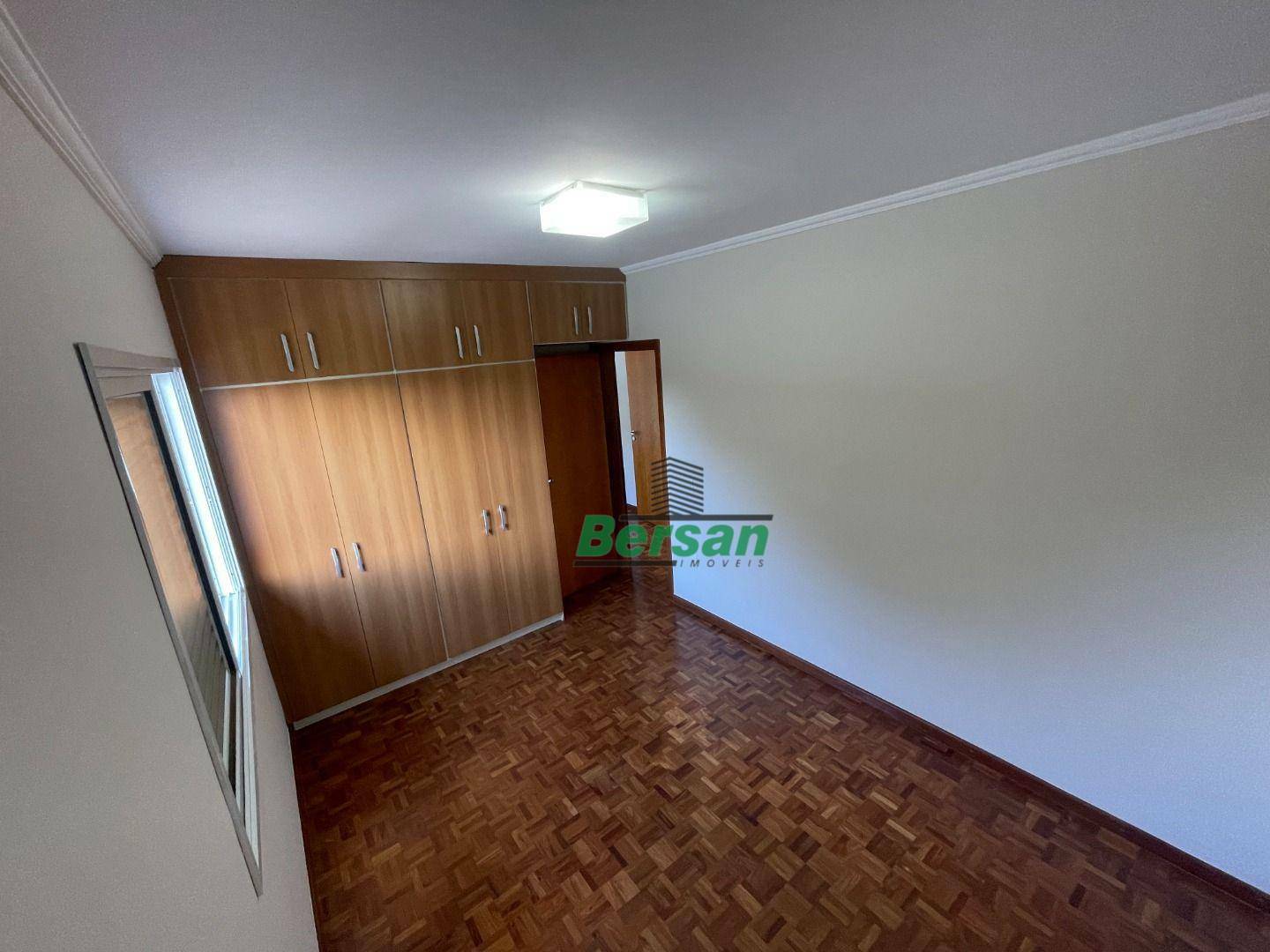 Casa de Condomínio à venda com 3 quartos, 232m² - Foto 10