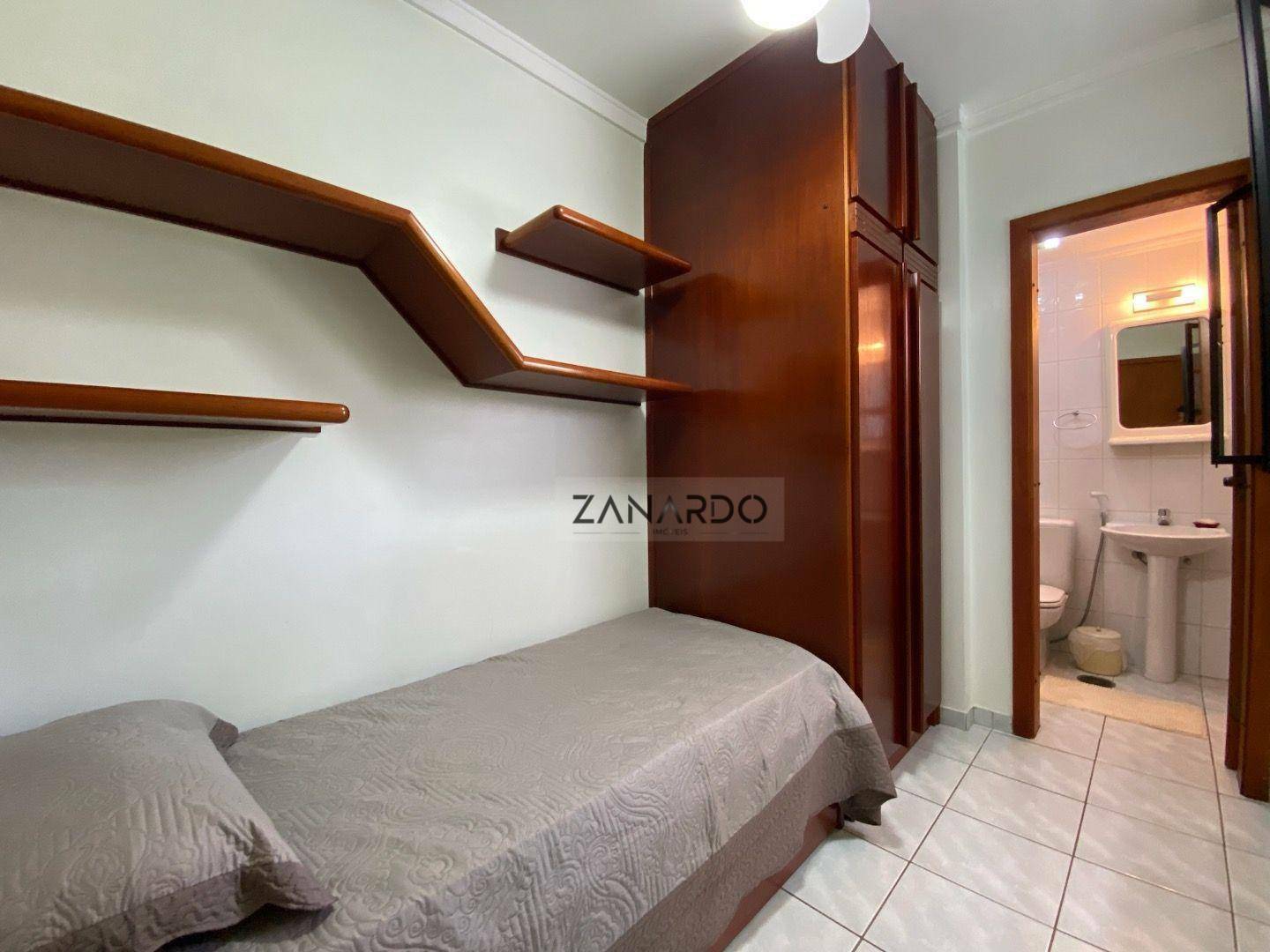 Apartamento à venda com 3 quartos, 120m² - Foto 15