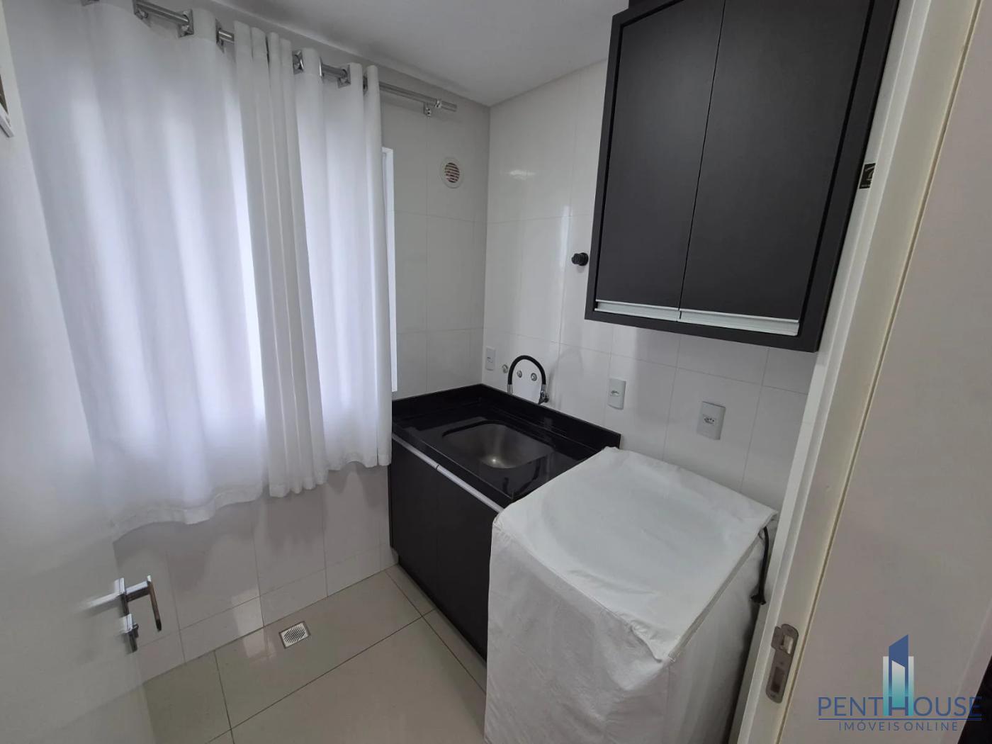 Apartamento à venda com 3 quartos, 128m² - Foto 4