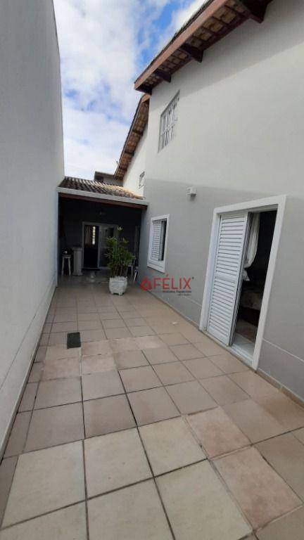 Casa de Condomínio à venda com 3 quartos, 124m² - Foto 5