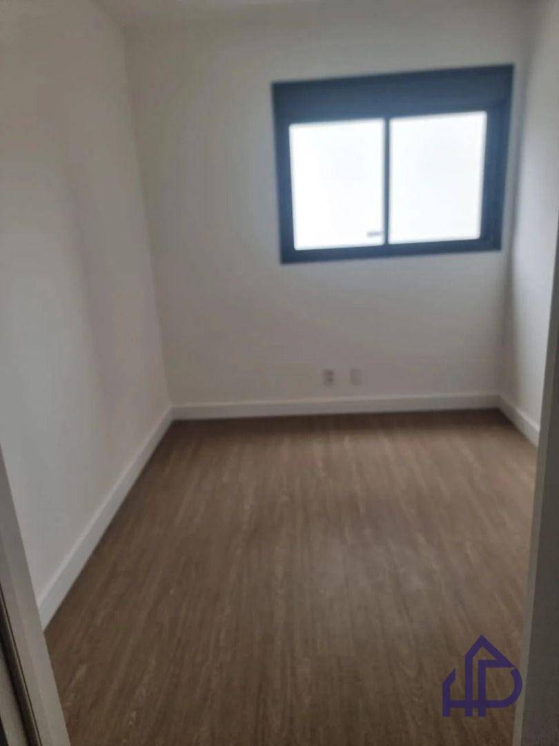 Apartamento para alugar com 2 quartos, 93m² - Foto 15