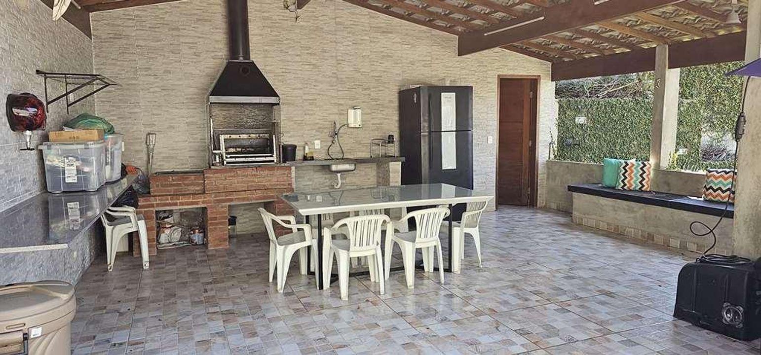 Casa à venda com 3 quartos, 1000m² - Foto 17