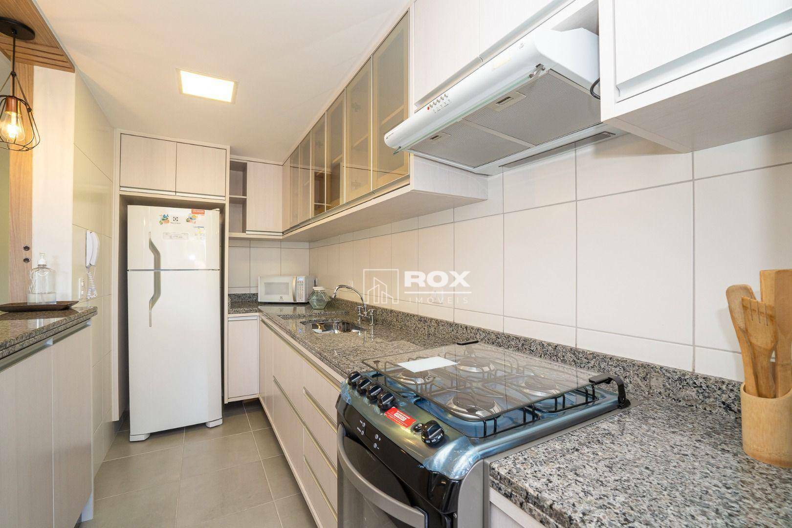 Apartamento à venda com 3 quartos, 68m² - Foto 12