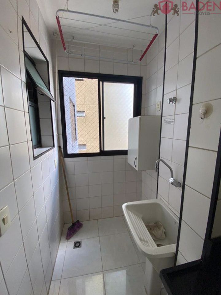 Apartamento à venda com 2 quartos, 65m² - Foto 5