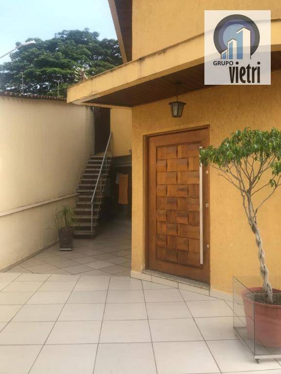 Sobrado à venda com 3 quartos, 140m² - Foto 2