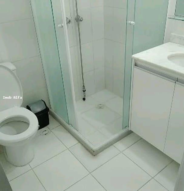 Apartamento à venda com 3 quartos, 80m² - Foto 2