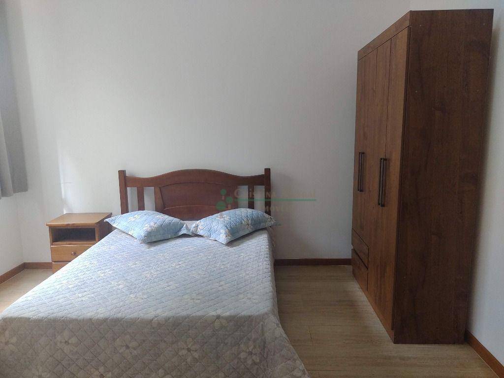 Casa de Condomínio à venda com 4 quartos, 189m² - Foto 17