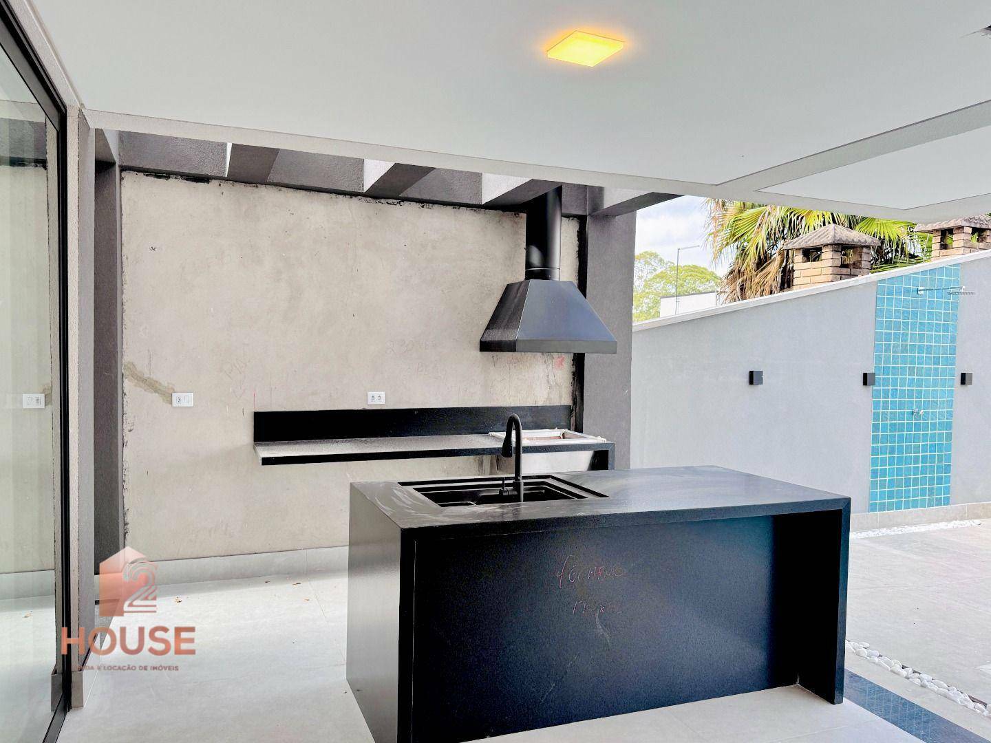 Casa de Condomínio à venda com 3 quartos, 300m² - Foto 46