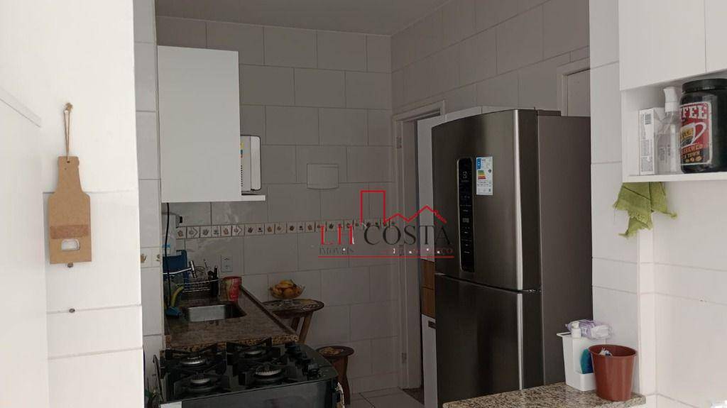 Apartamento à venda com 2 quartos, 65m² - Foto 18