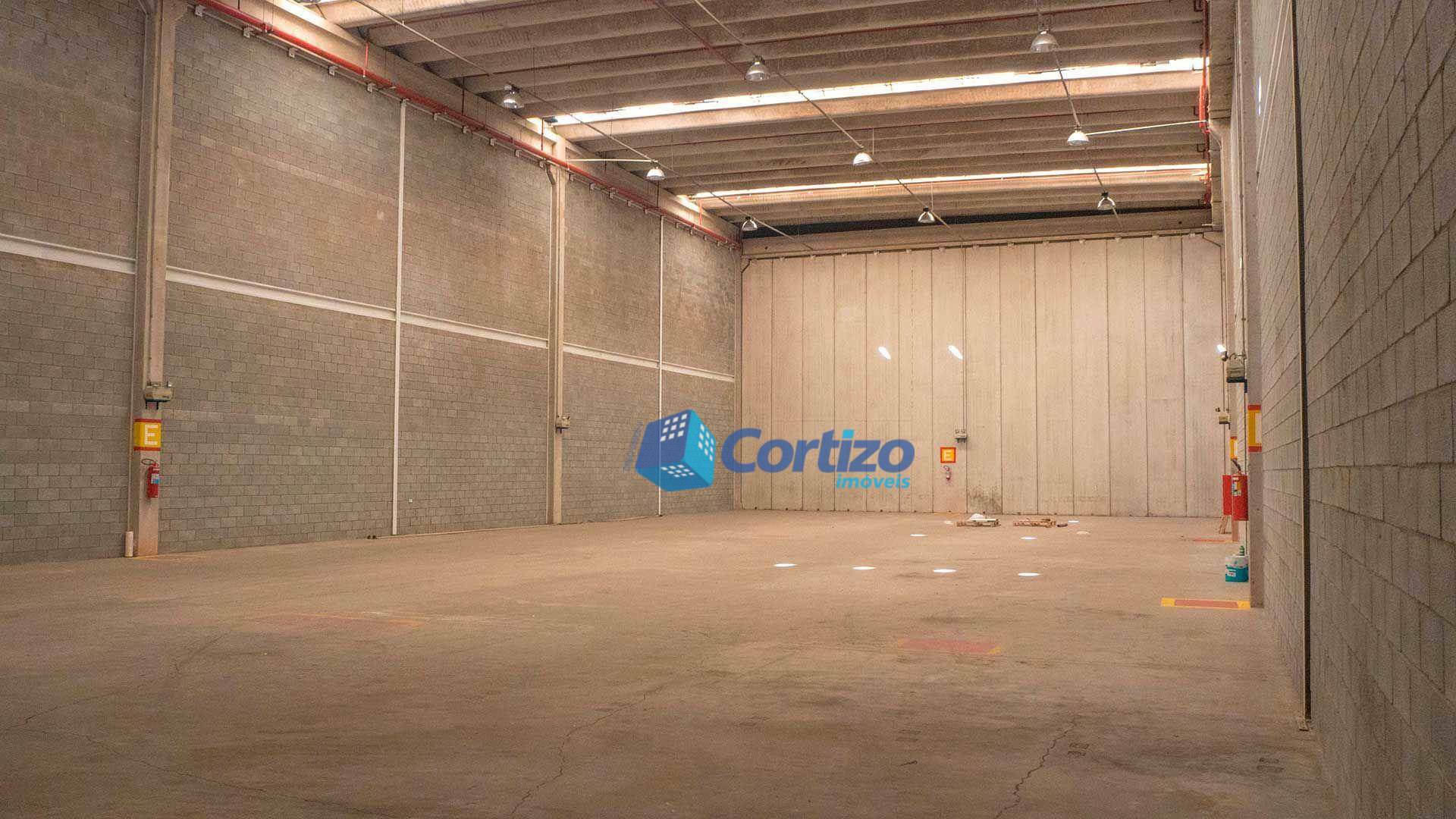 Depósito-Galpão-Armazém para alugar, 1350m² - Foto 1