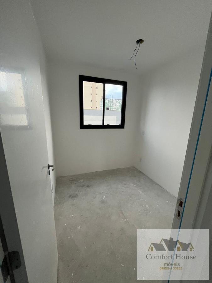 Apartamento à venda com 2 quartos, 40m² - Foto 23