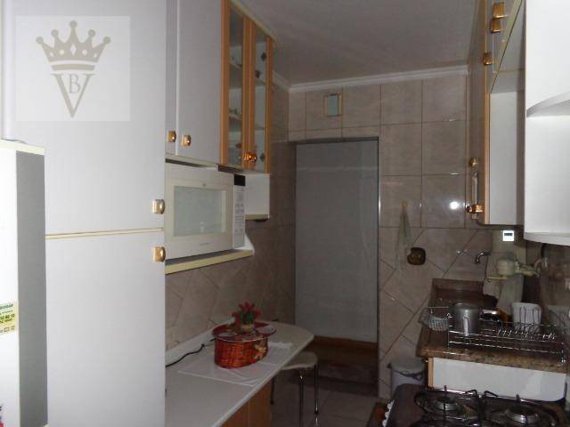 Apartamento à venda com 2 quartos, 79m² - Foto 4