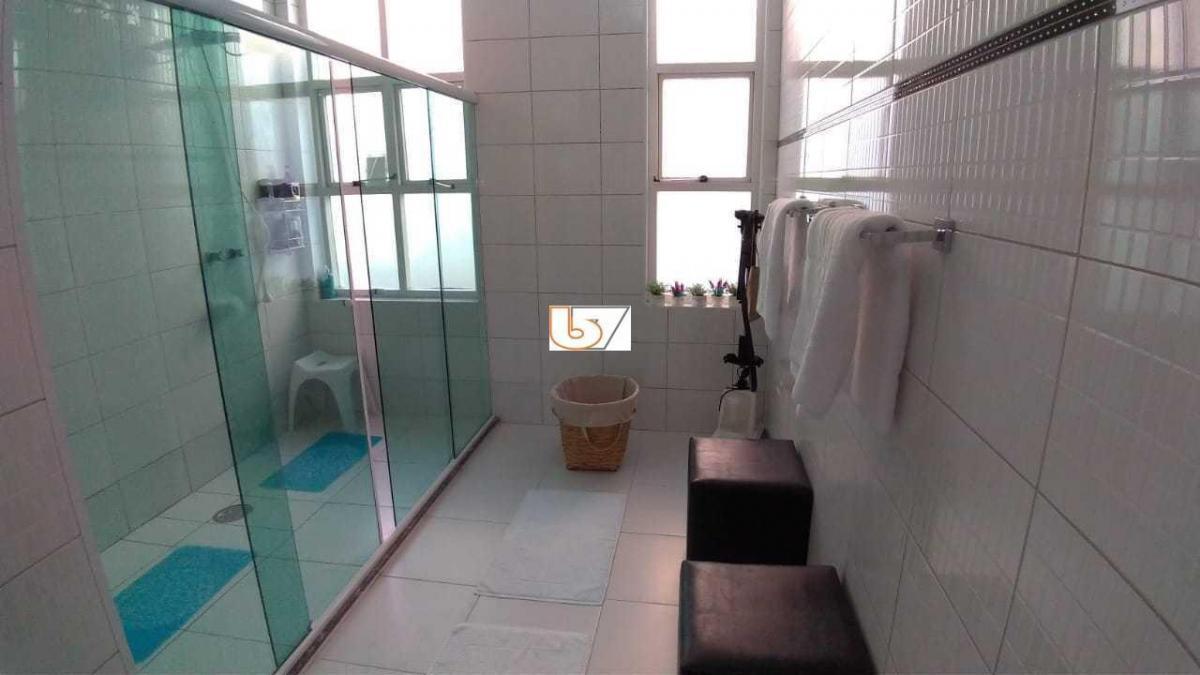 Casa de Condomínio à venda com 4 quartos, 800m² - Foto 12