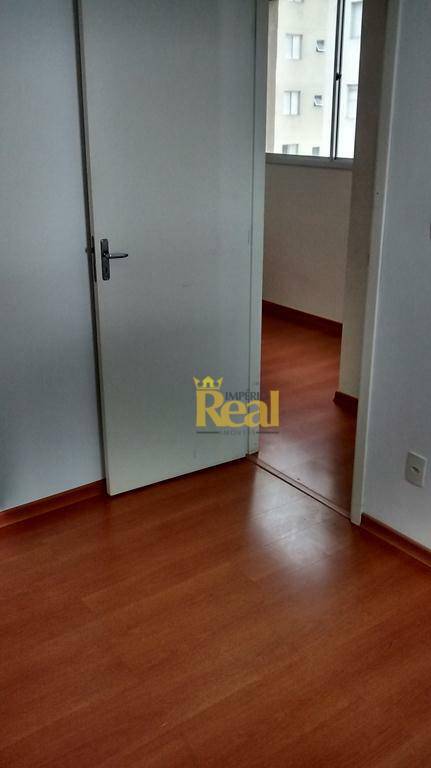 Apartamento para alugar com 2 quartos, 42m² - Foto 11