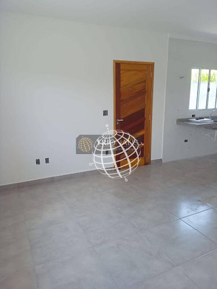 Casa à venda com 2 quartos, 75m² - Foto 5