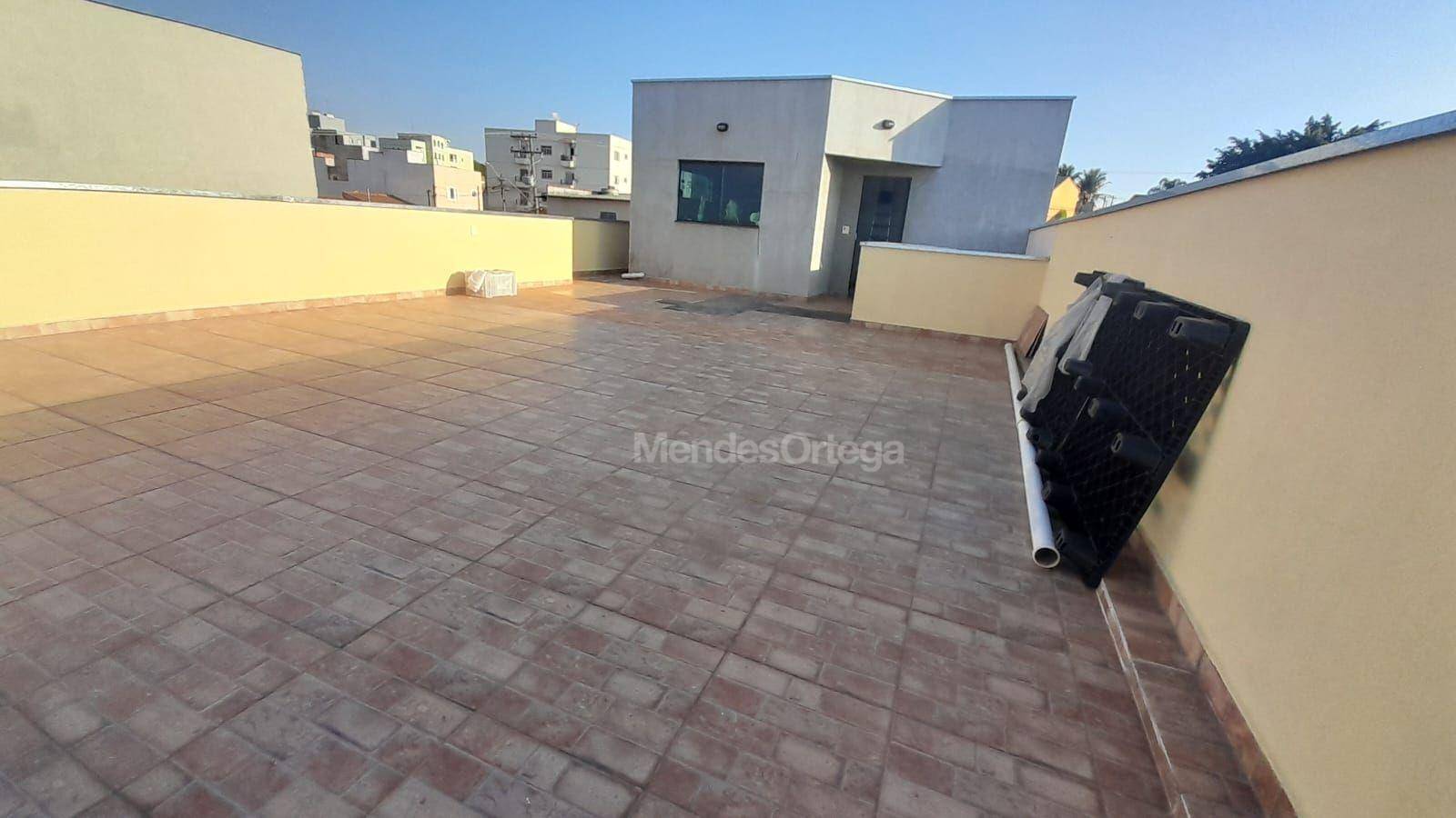 Casa à venda com 3 quartos, 219m² - Foto 21