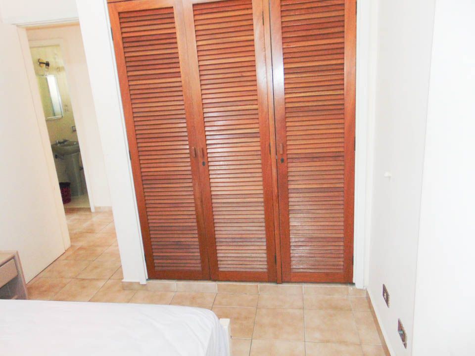 Apartamento à venda com 2 quartos, 75m² - Foto 8