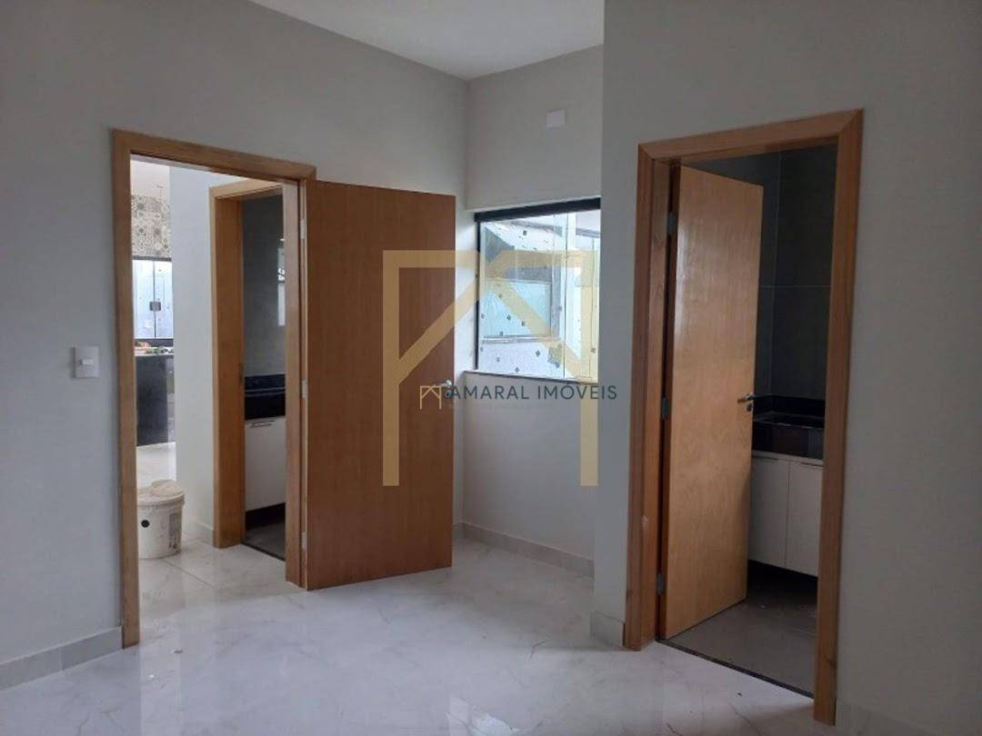 Casa à venda com 4 quartos, 195m² - Foto 30