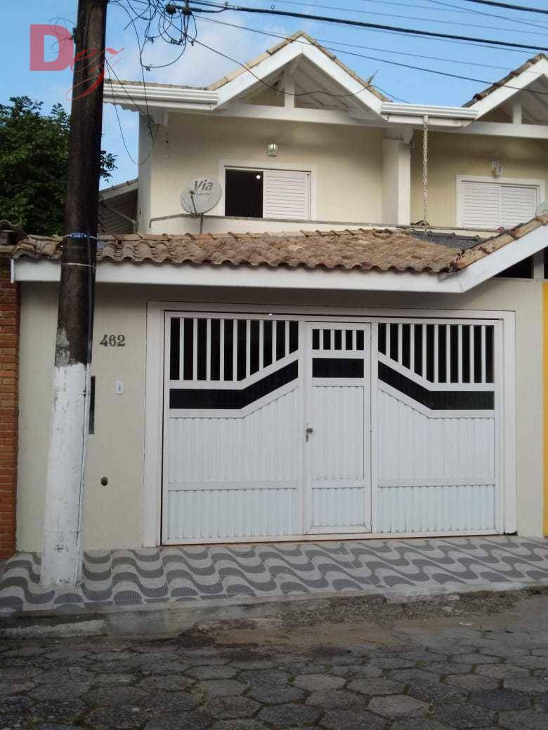 Sobrado à venda com 3 quartos, 100m² - Foto 1