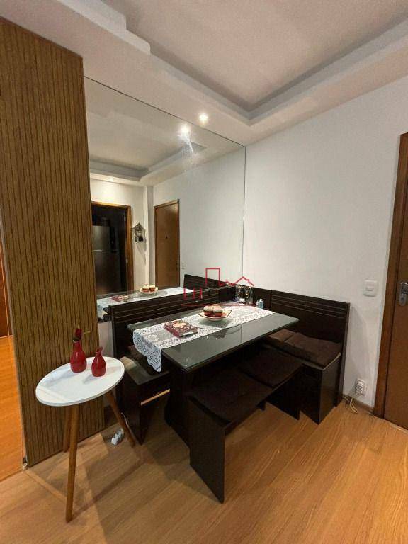 Apartamento à venda com 2 quartos, 65m² - Foto 4