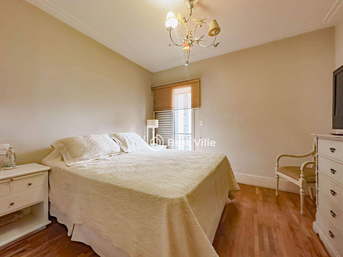 Apartamento à venda com 4 quartos, 177m² - Foto 13