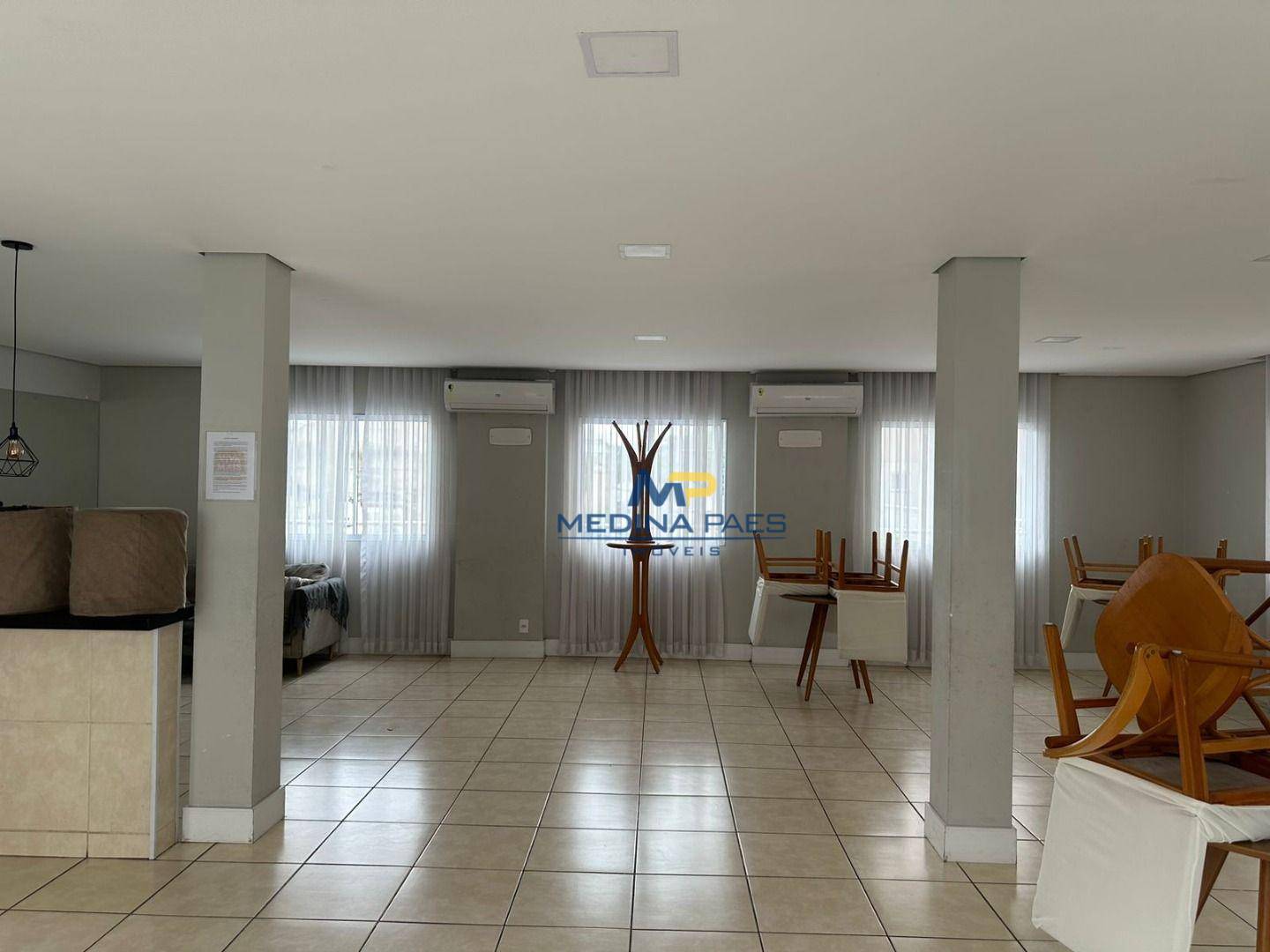 Apartamento à venda com 2 quartos, 40m² - Foto 14