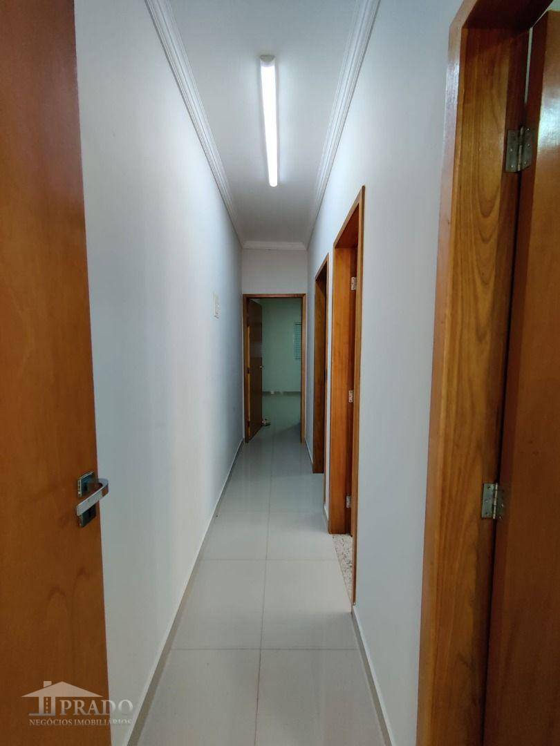 Casa para alugar com 3 quartos, 153m² - Foto 9