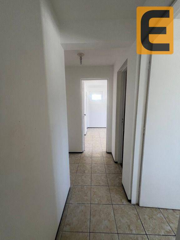 Apartamento à venda com 2 quartos, 87m² - Foto 6