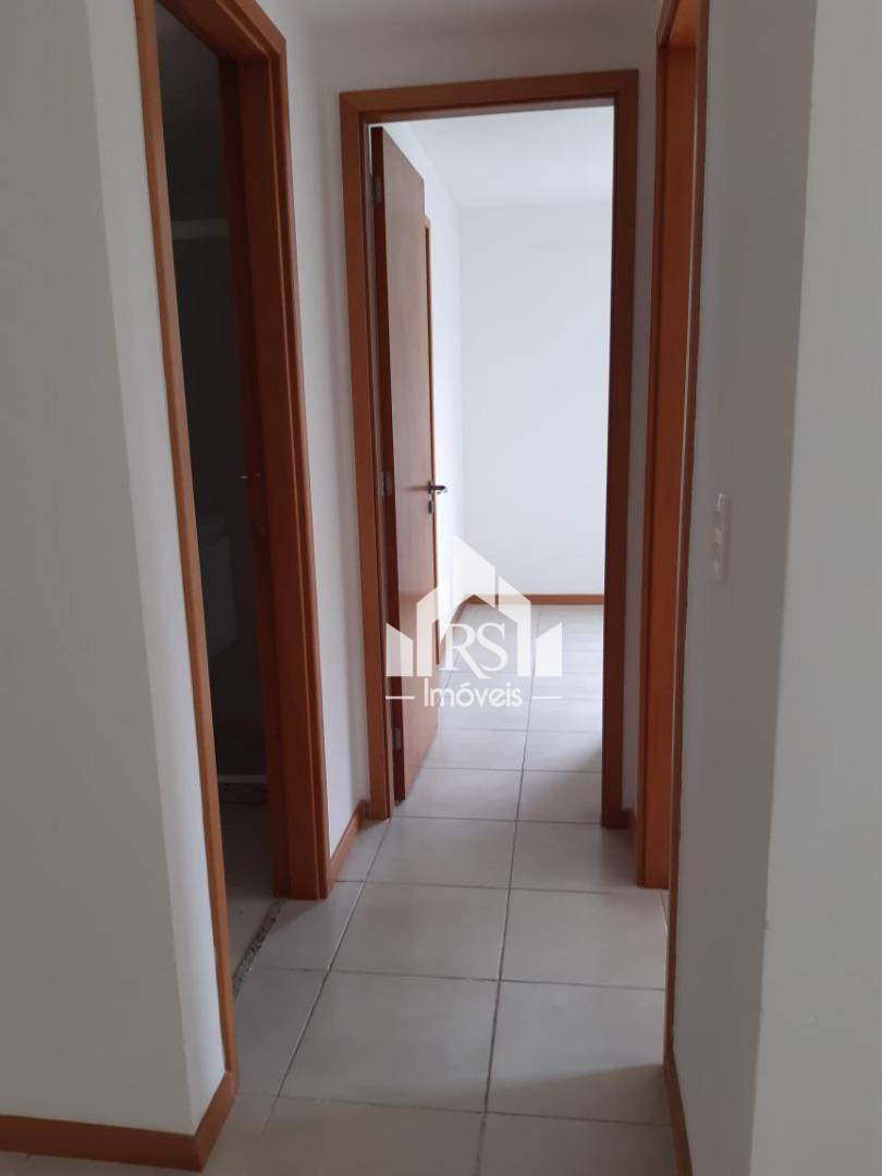 Apartamento à venda com 2 quartos, 60m² - Foto 25