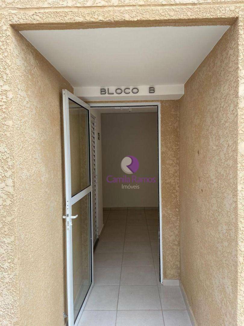 Apartamento para alugar com 2 quartos, 51m² - Foto 2