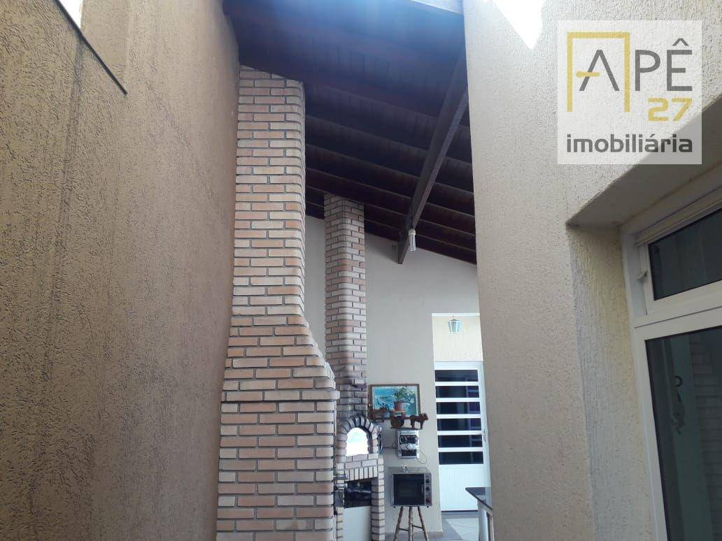 Sobrado à venda com 3 quartos, 250m² - Foto 11