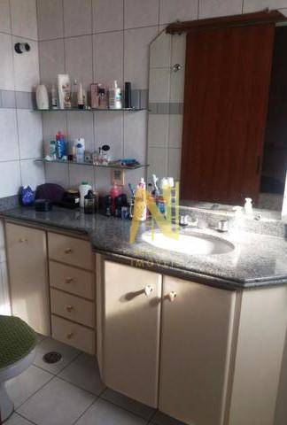 Apartamento à venda com 3 quartos, 83m² - Foto 12