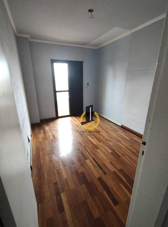 Apartamento à venda com 3 quartos, 95m² - Foto 6