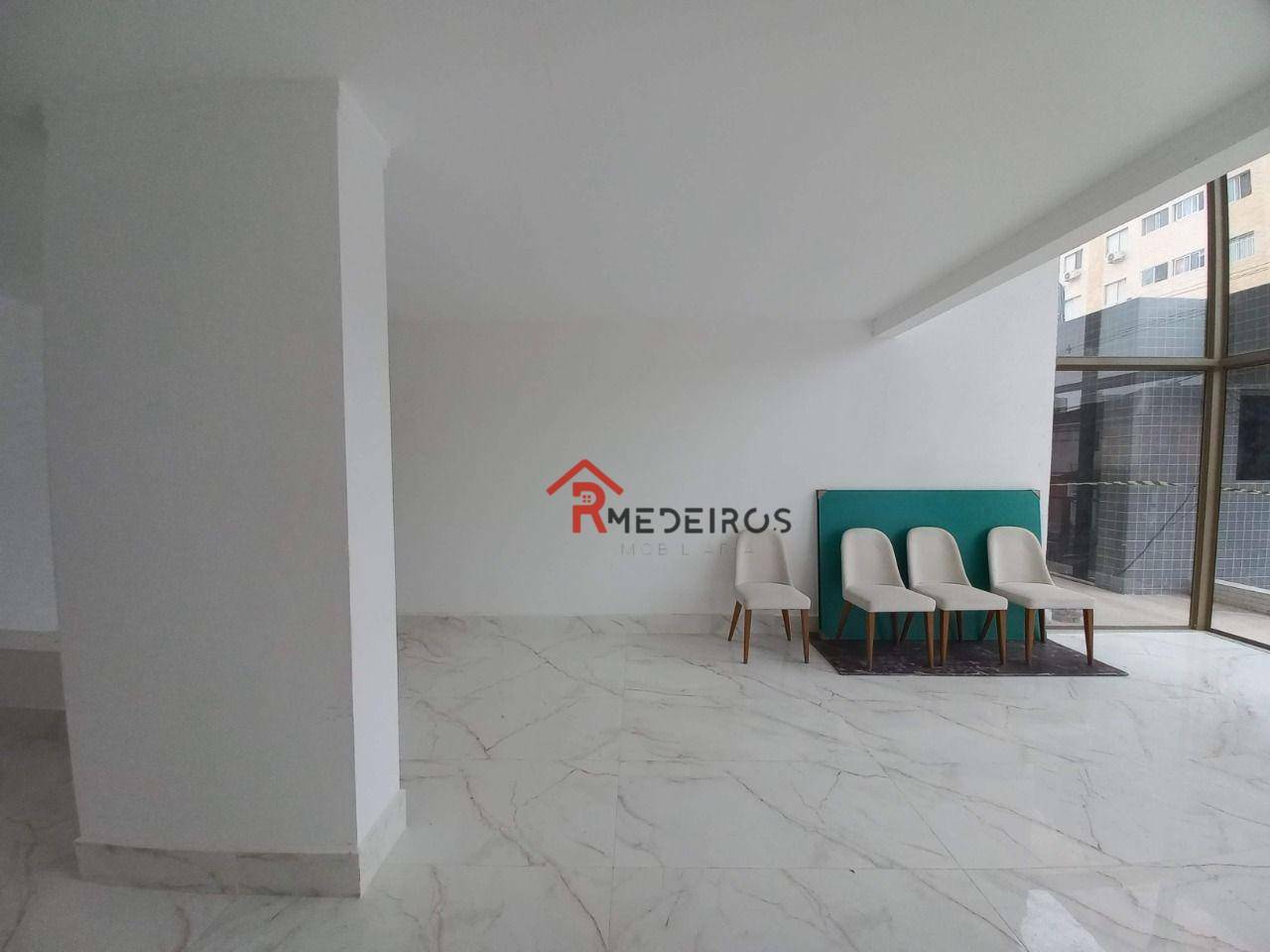 Apartamento à venda com 2 quartos, 63m² - Foto 15