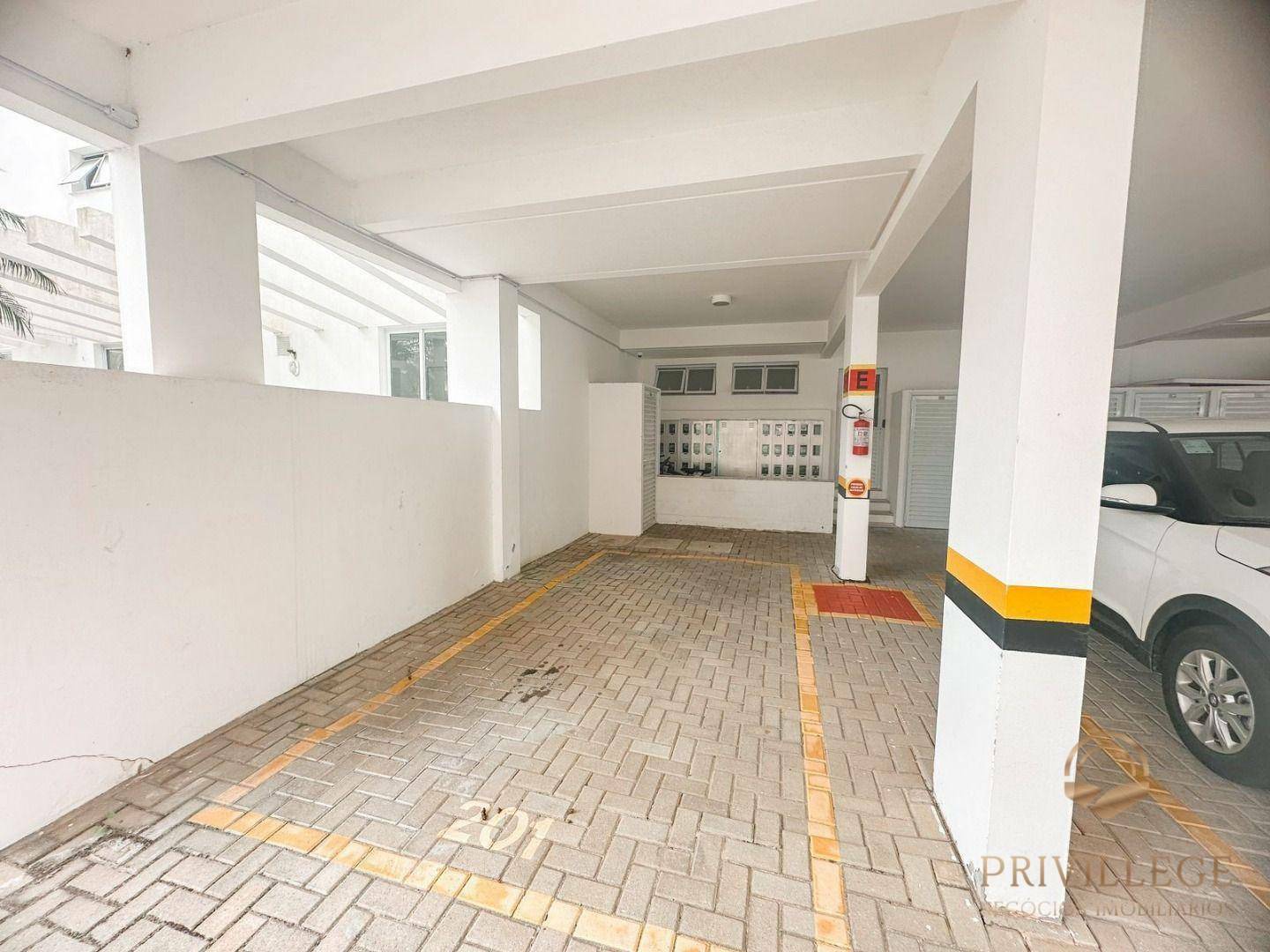 Apartamento à venda com 3 quartos, 110m² - Foto 14