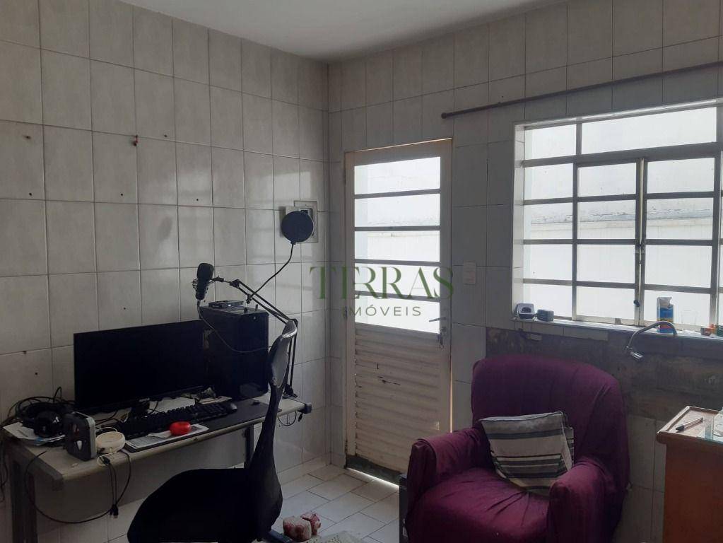 Casa de Condomínio à venda com 4 quartos, 90m² - Foto 13