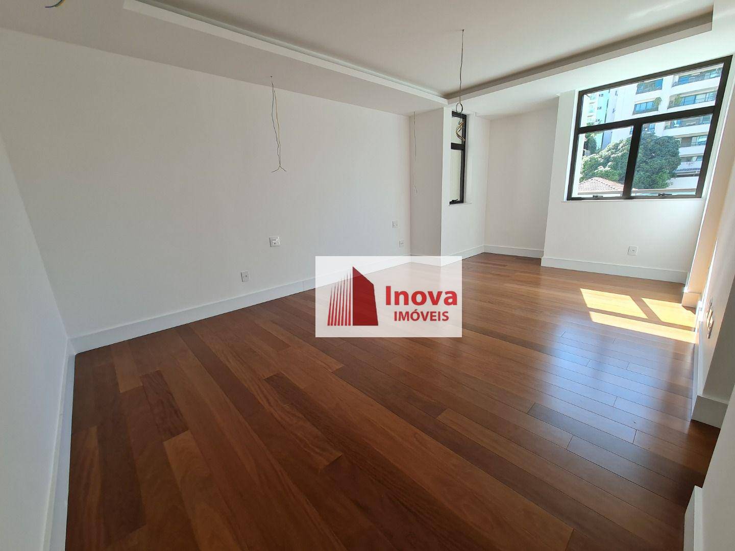 Apartamento à venda com 4 quartos, 300m² - Foto 13