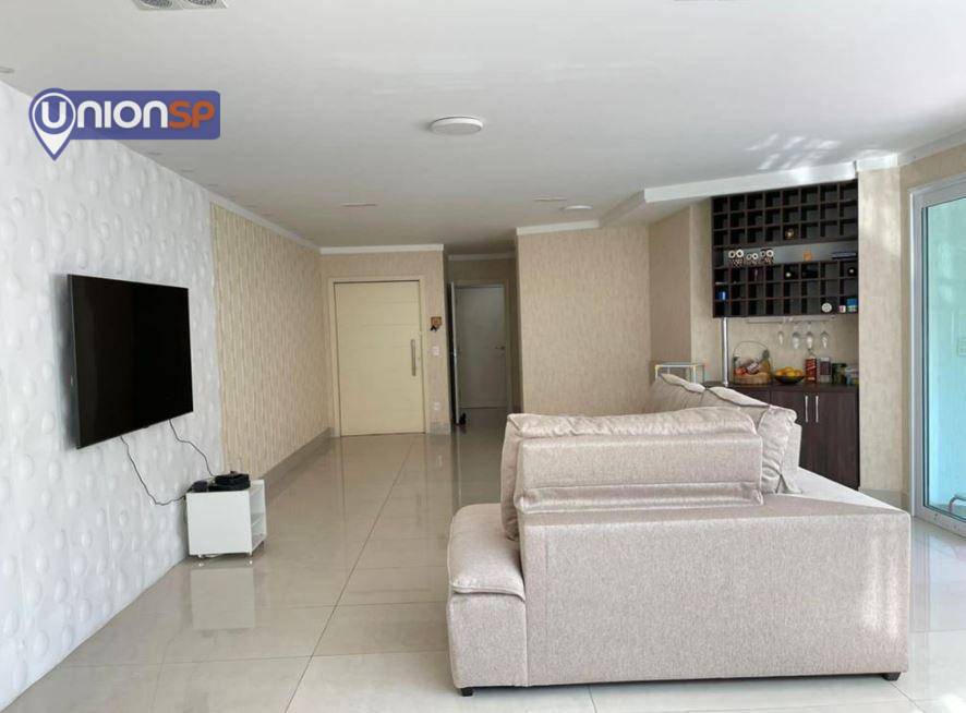 Apartamento à venda com 6 quartos, 255m² - Foto 1