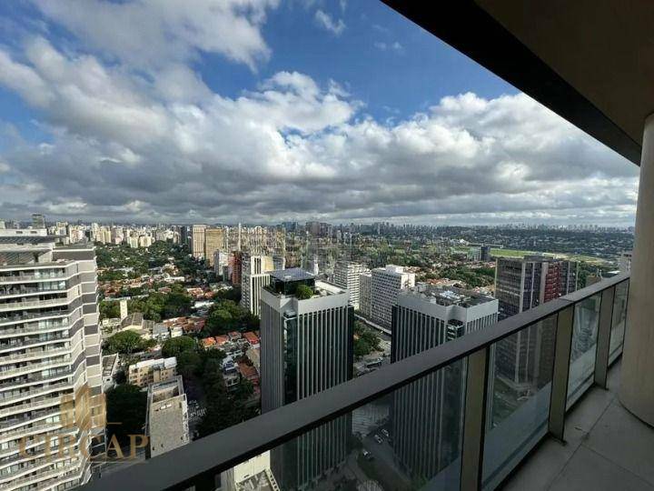 Apartamento à venda com 3 quartos, 232m² - Foto 5