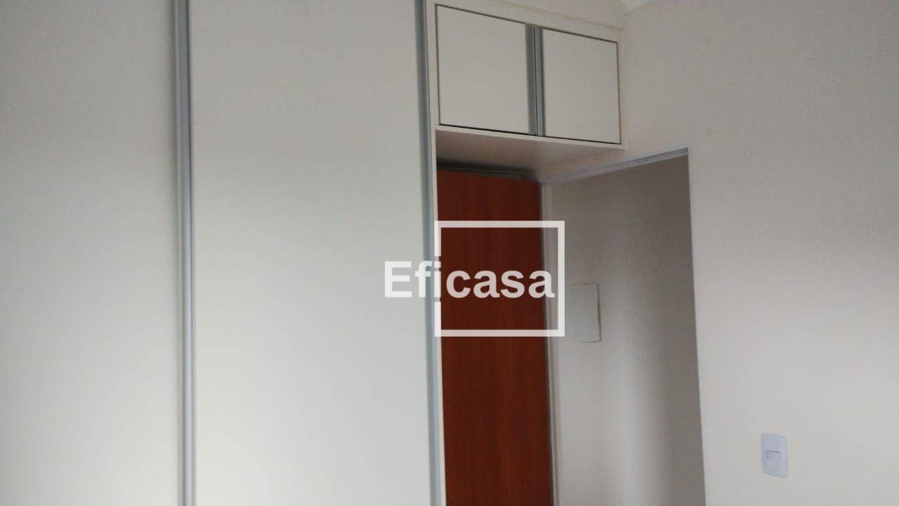 Casa à venda com 3 quartos, 120m² - Foto 13