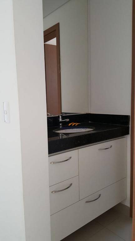 Apartamento à venda com 1 quarto, 45m² - Foto 9