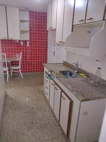 Apartamento à venda com 3 quartos, 110m² - Foto 12