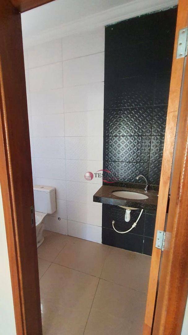 Casa à venda com 4 quartos, 117m² - Foto 13