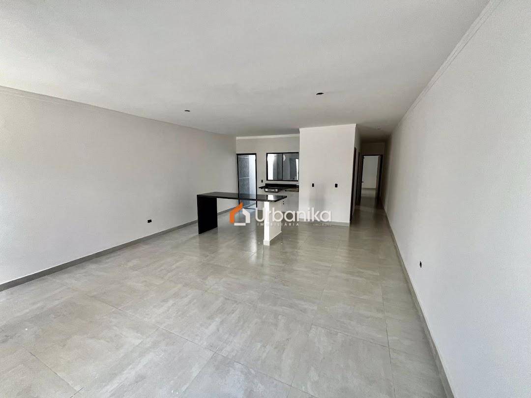 Casa, 2 quartos, 78 m² - Foto 1