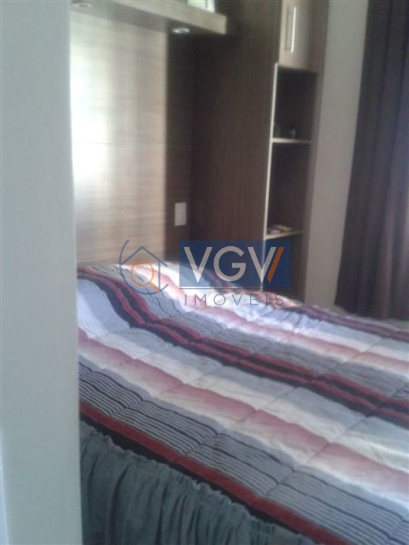 Apartamento à venda com 2 quartos, 80m² - Foto 7