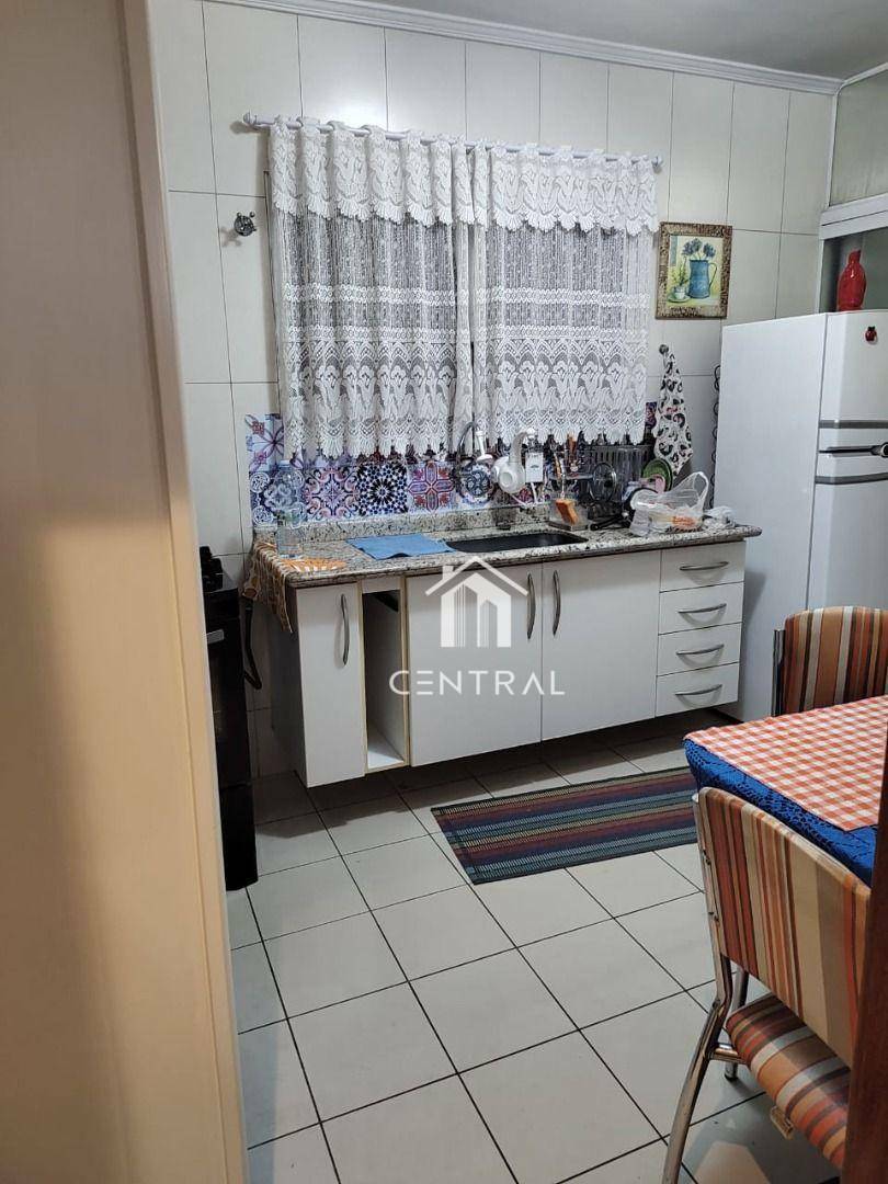 Apartamento à venda com 3 quartos, 94m² - Foto 1