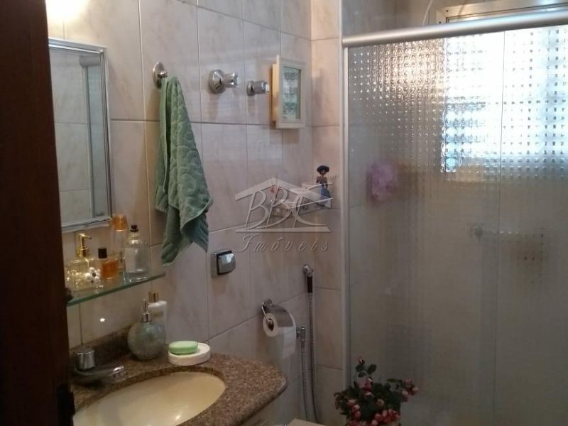 Apartamento à venda com 2 quartos, 70m² - Foto 10